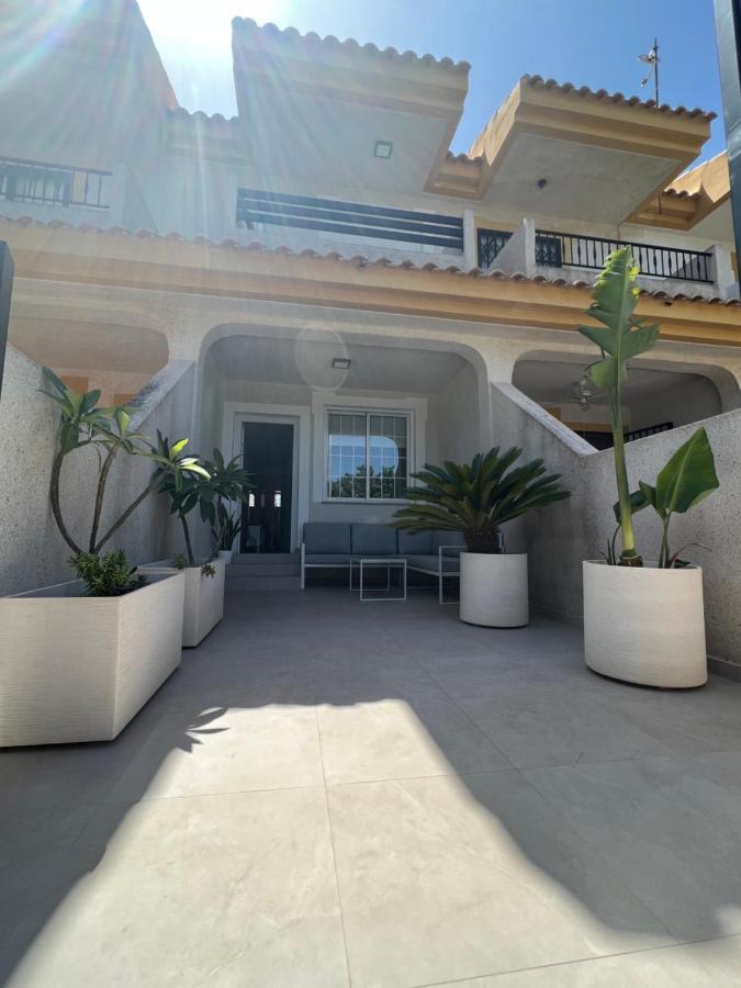 Apartamento Bonito Adosado Con Piscina A 200 M De La Playa El Mojon  Exterior foto